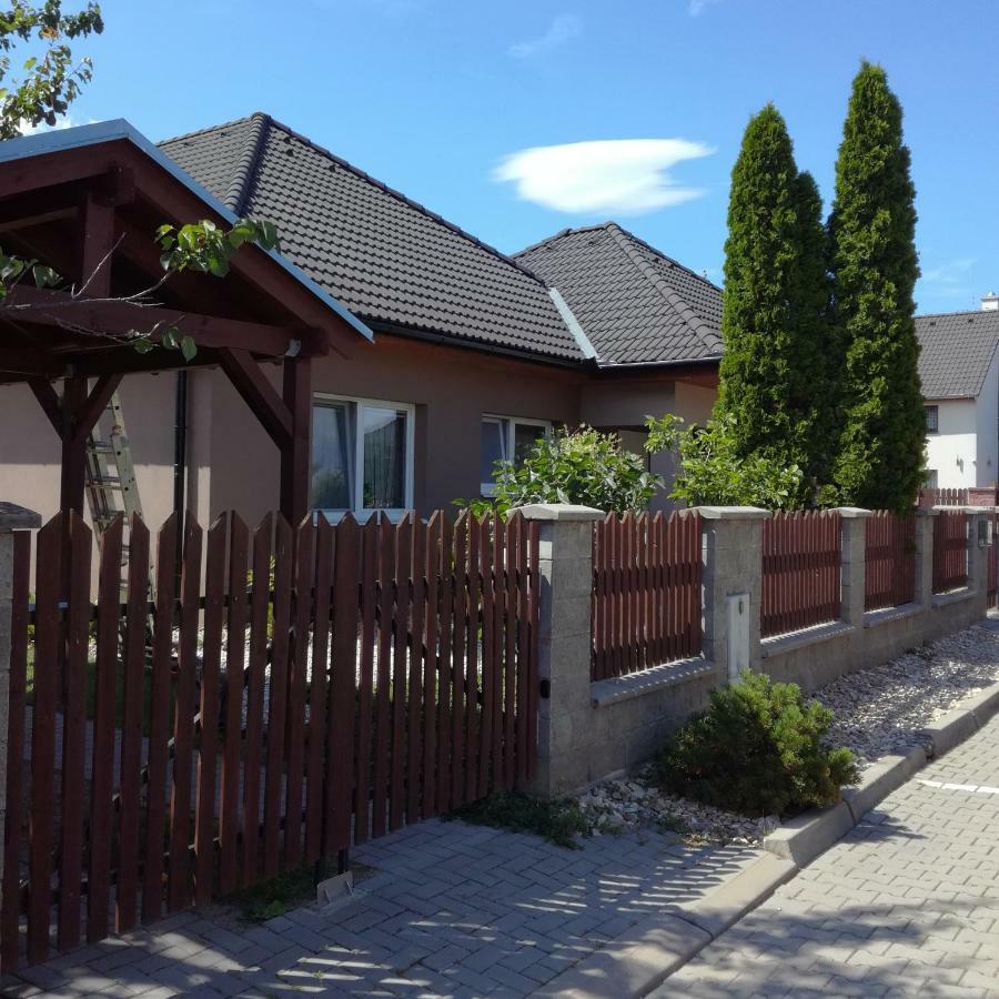 Ji Apartment Modřice Esterno foto